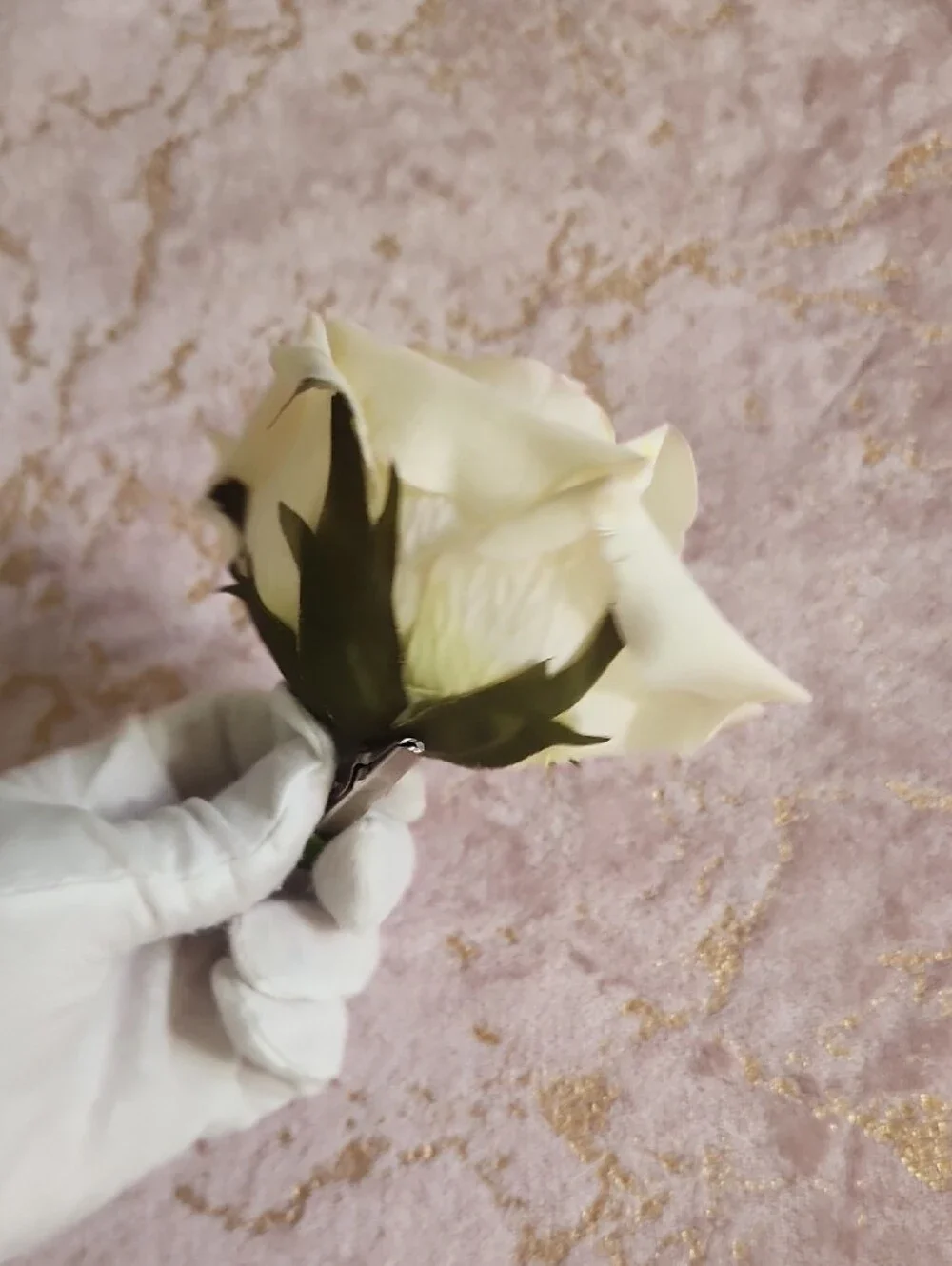 HAIR CLIP | Ivory Artificial Rose Hair Clip - Picture 9 of 15